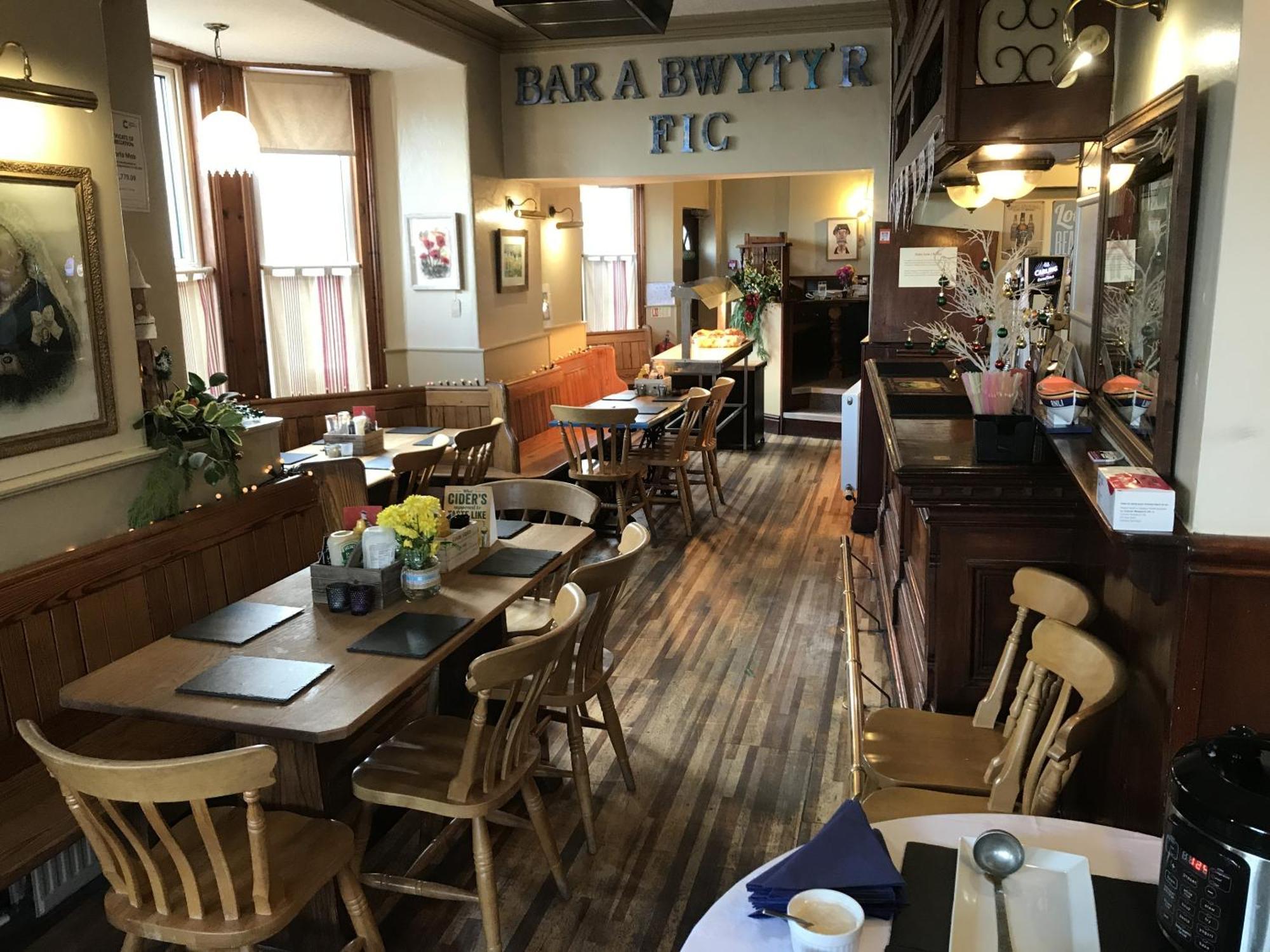 The Victoria Hotel Pwllheli Εξωτερικό φωτογραφία